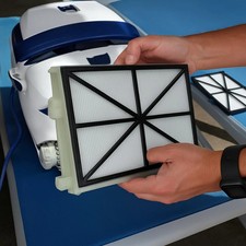 4 Filter Dolphin Robotic Pool